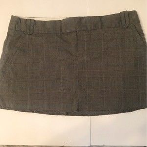 Derek Heart plaid mini low rise skirt size M in excellent condition